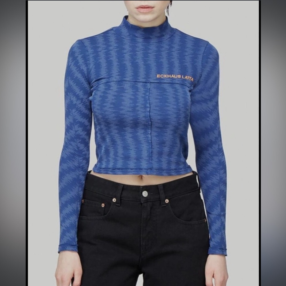 Eckhaus Latta Weave Print
Turtleneck Cropped Top In Blue